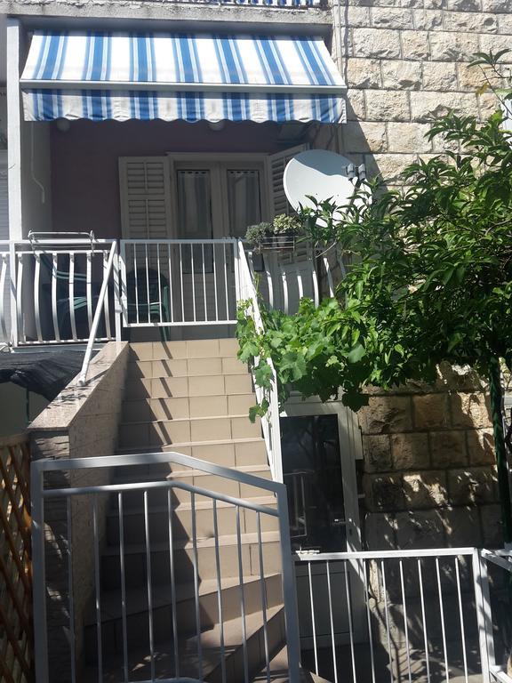 Apartments Kurtic Makarska Room photo